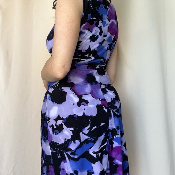 Stylish Purple and Black Sleeveless Dress - Picture 3 of 6